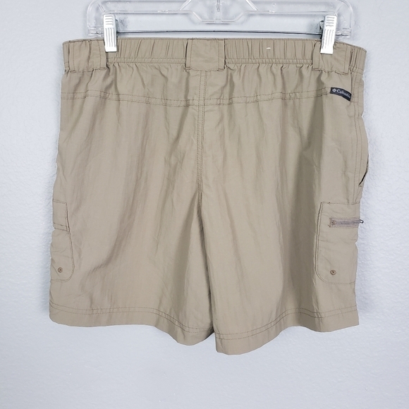 COLUMBIA Sandy River Cargo Shorts Tan Sz M Hiking Outdoor - Picture 5 of 8